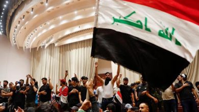 العراق بين مطرقة الاضطرابات السياسية وسندان الفوضى الأمنية
